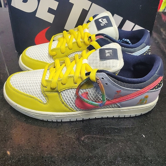 Nike SB Dunk Low Be  True Sneakers - Picture 1 of 11
